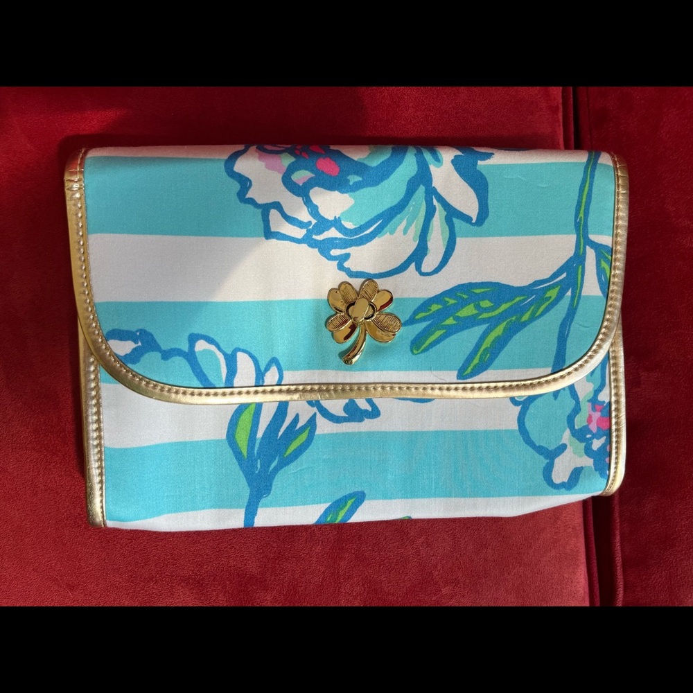 NWT Lilly Pulitzer LADIES PURSE Shorey Blue $128.
